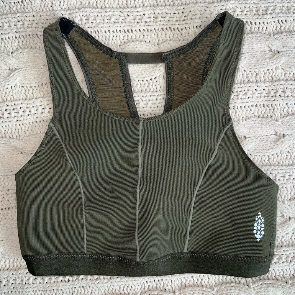 Free People Movement, XS/S Sports bra with built-in dry wick, army green